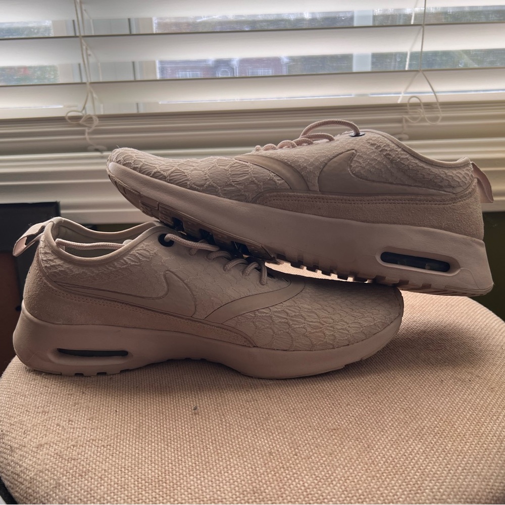 Nike Air Max Thea Ultra Shoes - Picture 4 of 6